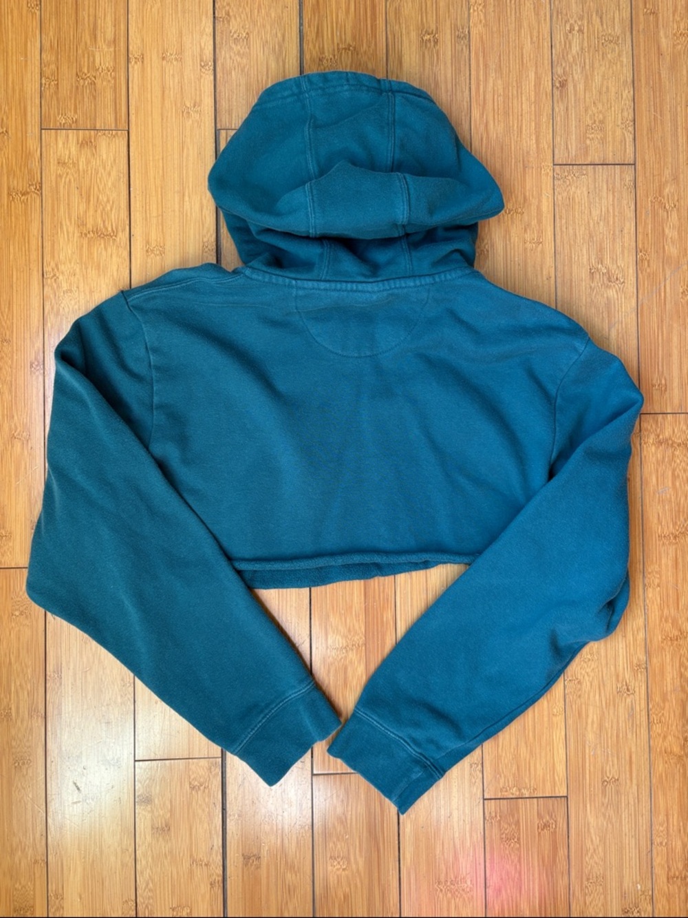 Cropped Philadelphia Eagles Hooded Sweatshirt- Men’s XL - Picture 2 of 5